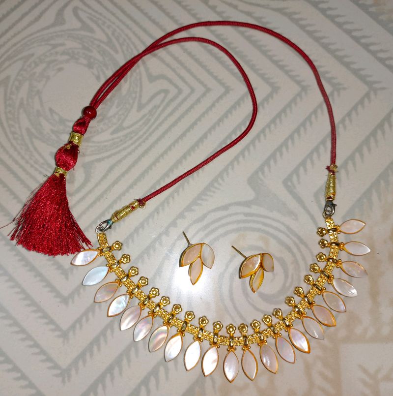 Girls Beautiful Necklace