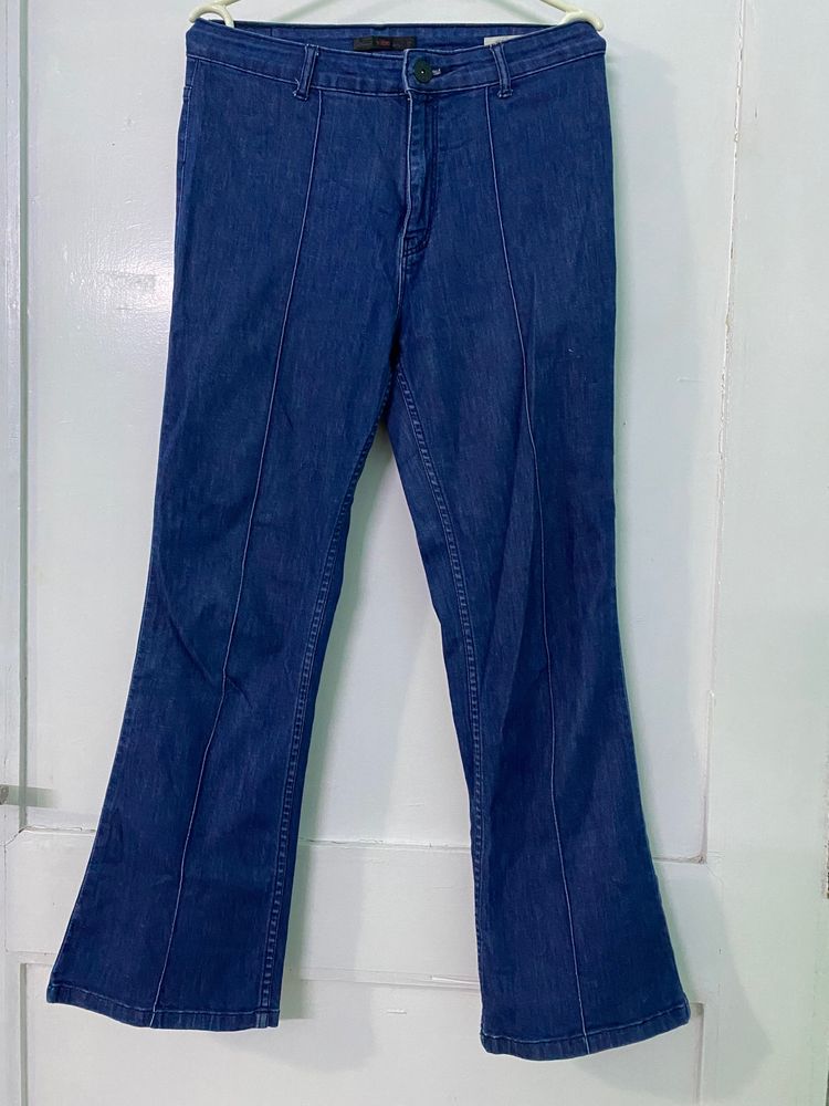 VIBE BOOT CUT MID RISE BLUE JEANS SIZE 30 Stretcha