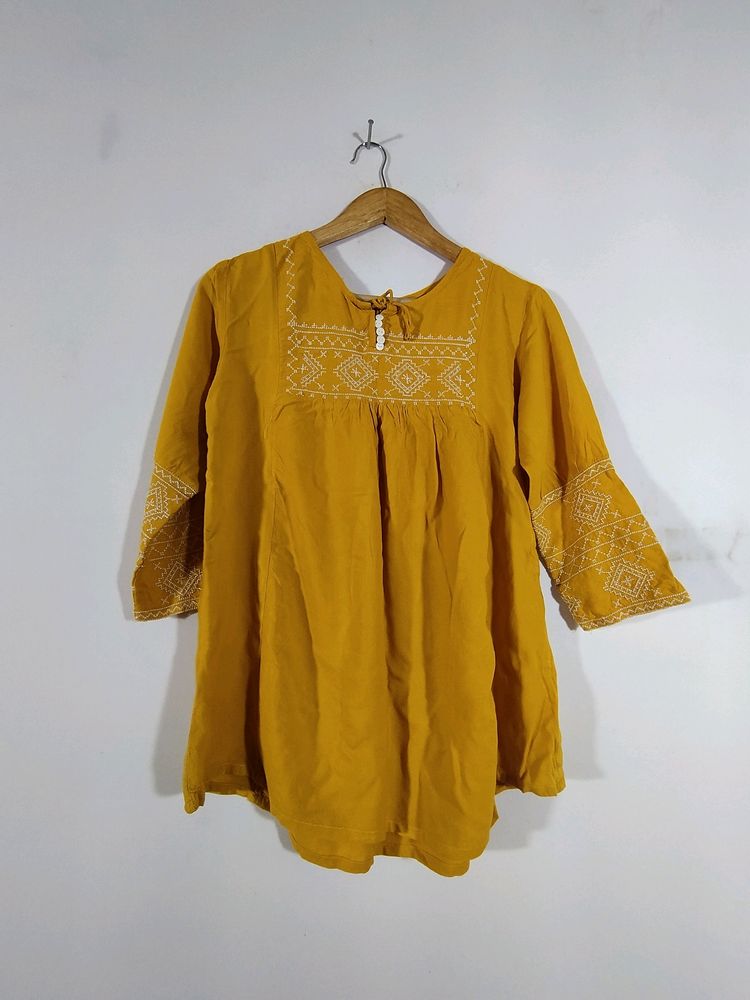 2 Mustard Tops (Women's)