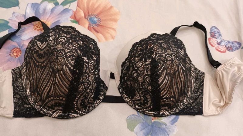 Hunkemoller Bra 38E