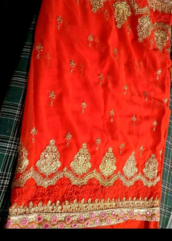 Saree With Stitch Blouse