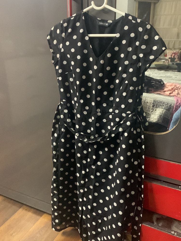 Very Pretty Faballey Polka Dot Dress