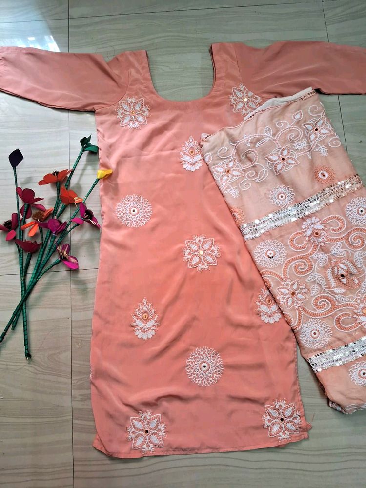 Kurti With Dupatta