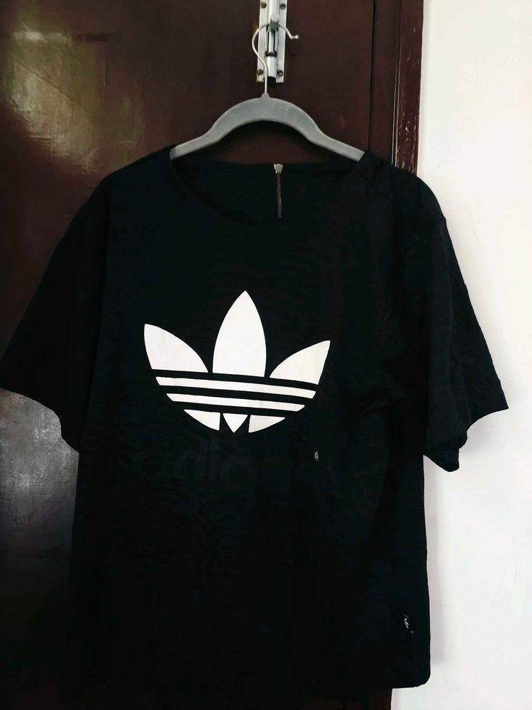 Adidas Top