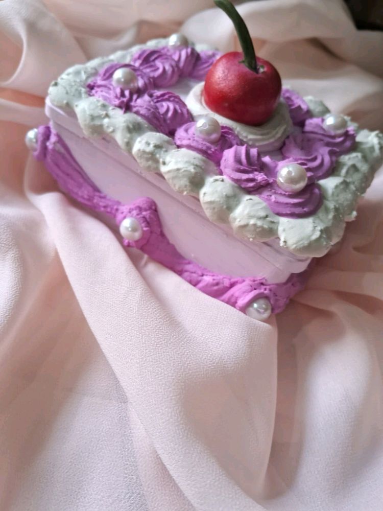 Cute Fake Cake Box *handmade