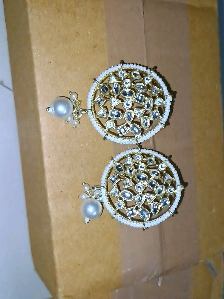 Kundan Studs