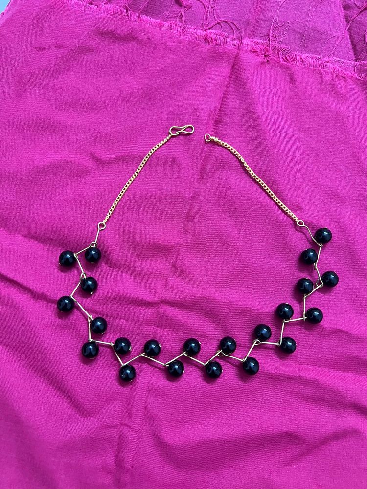 Black Pearl Choker