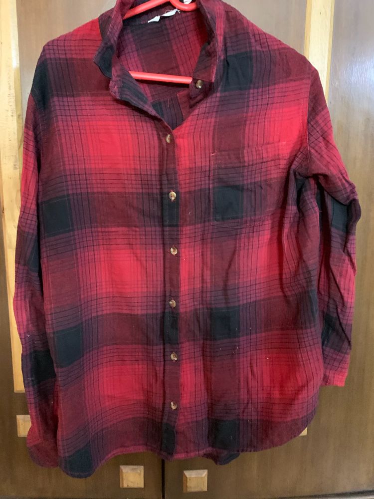 women oversized  checkered shirt