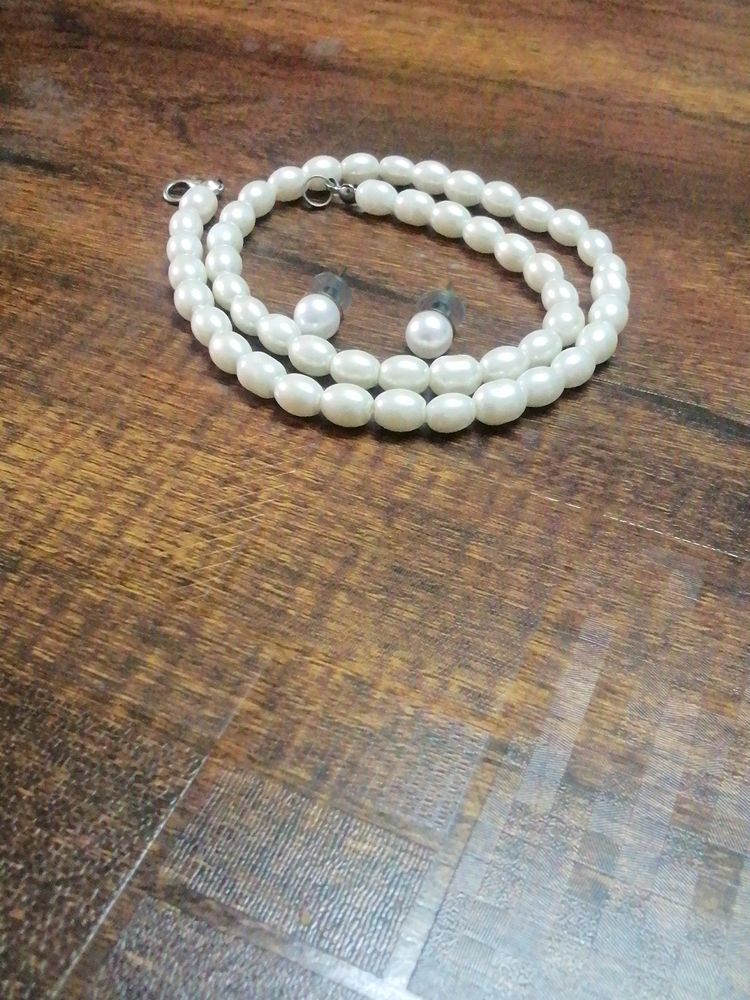 Pearl Necklace Set