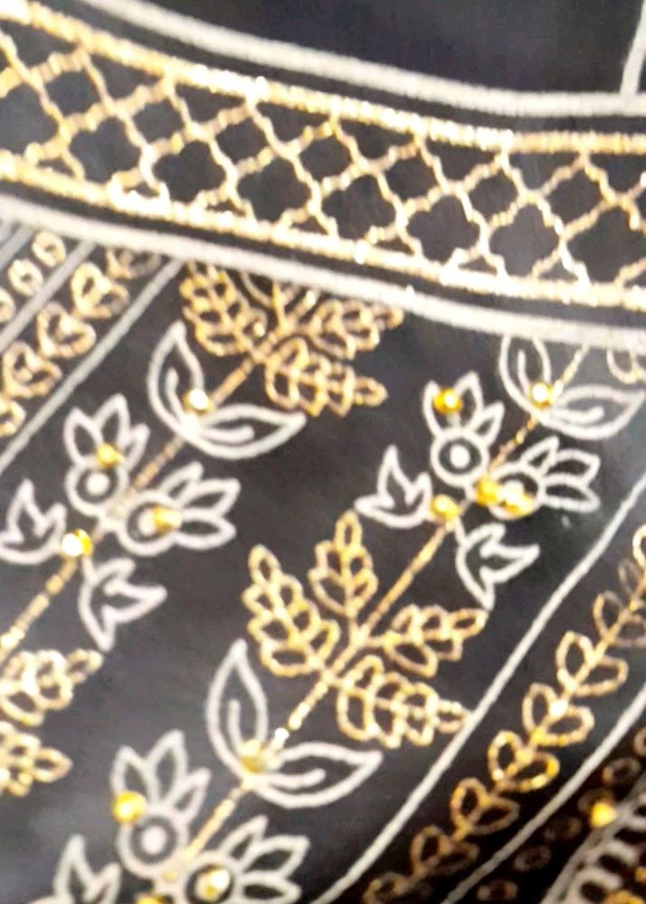 Black Nd Gold Heavy Velvet Suit With Shawl