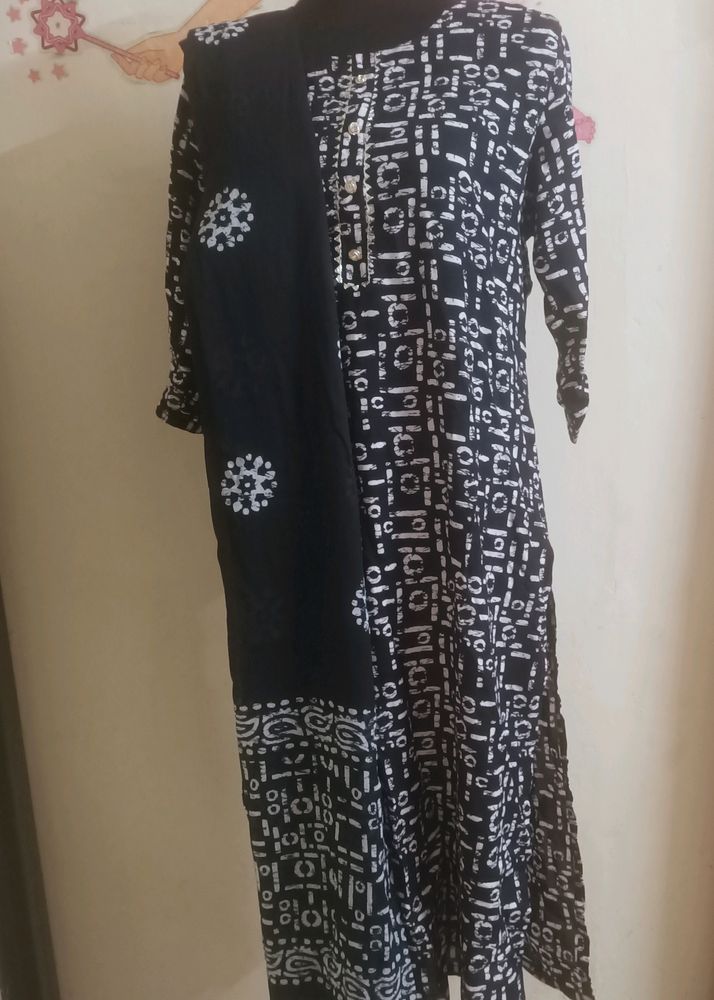 Black Kurtha Set