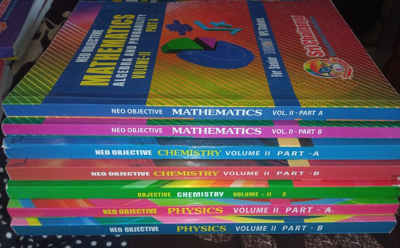 Objective Books For Jee Aspirants (Pack Of 7)