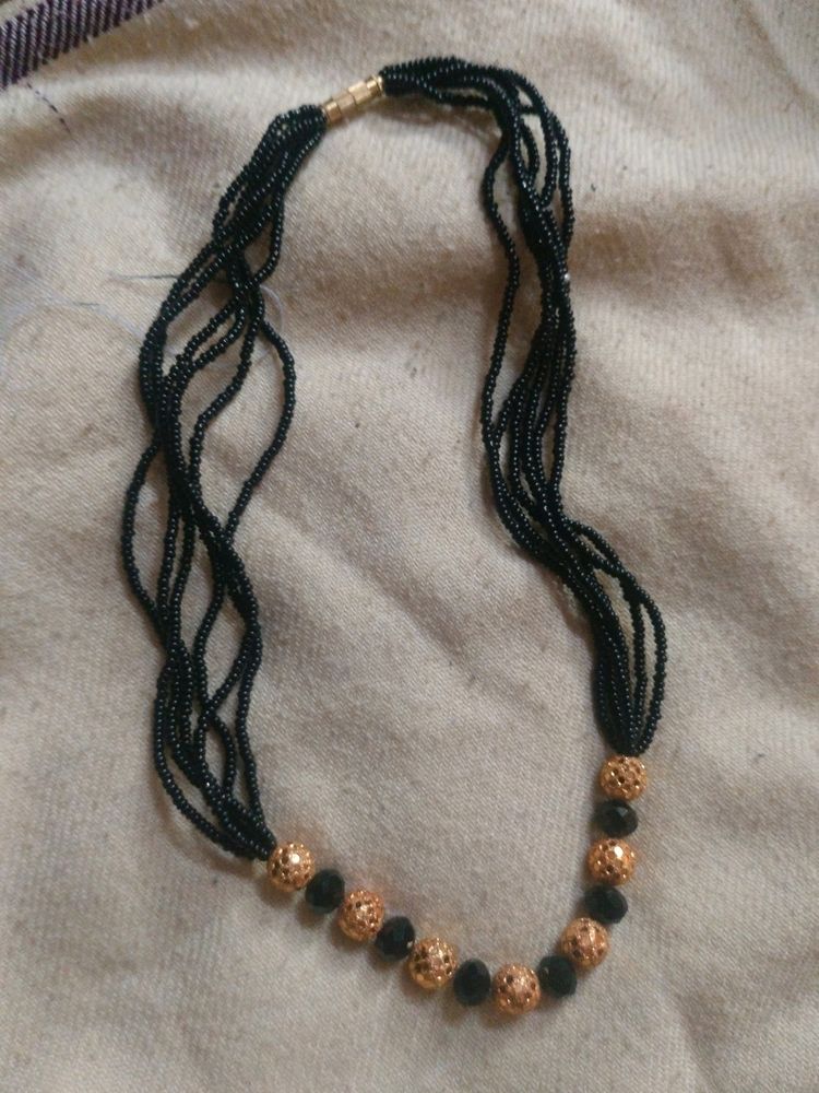 Small Mangalsutra For Daily Use.