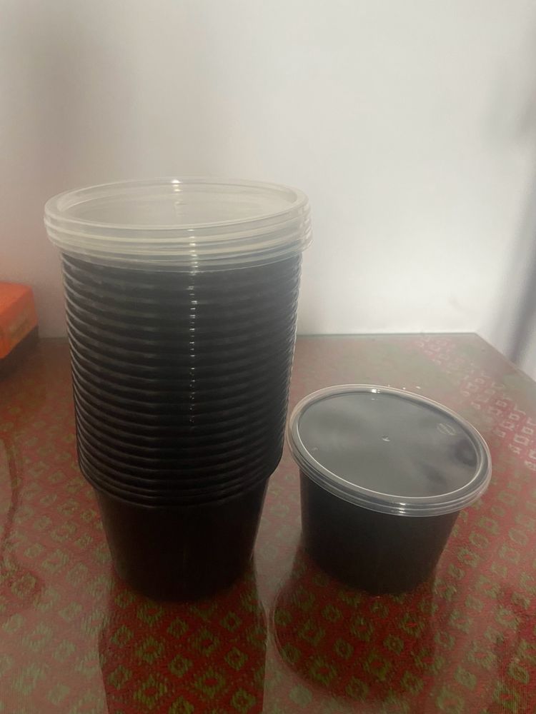 Plastic Food Containers 15 Pcs Rs.100