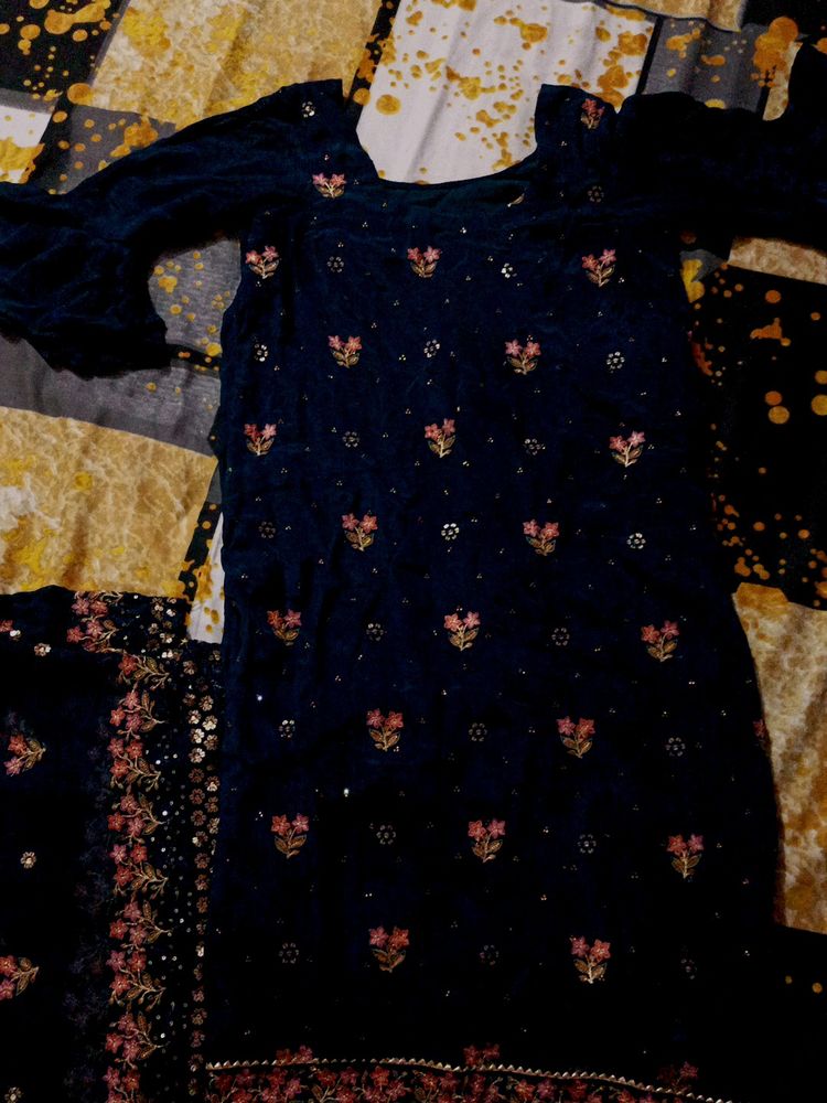 Salwar Suit With Dupatta