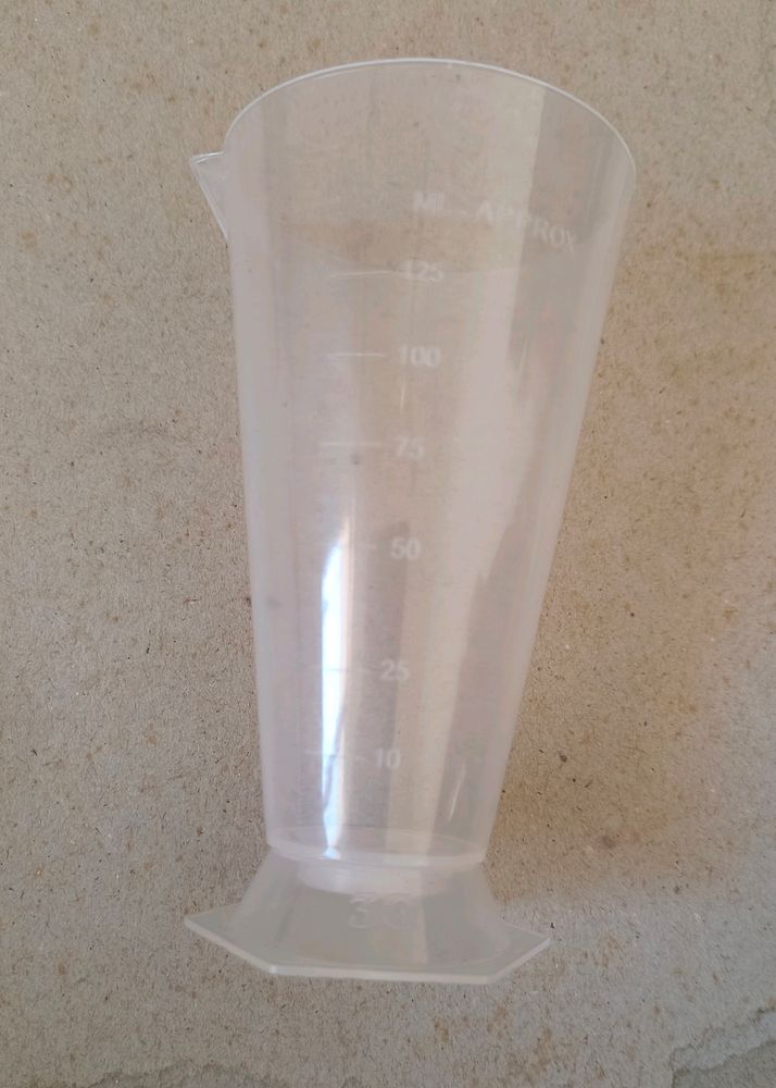 Plastic Measuring Cup