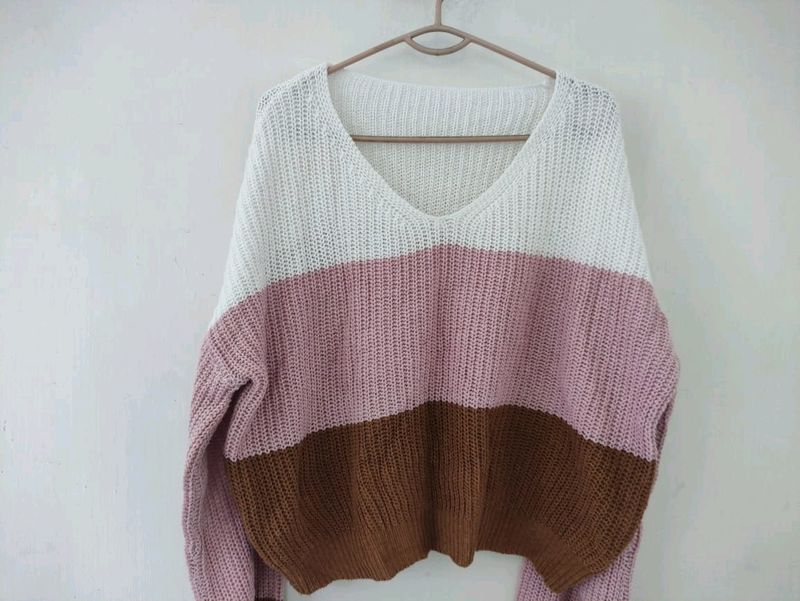 Urbanic Multicolor Sweater