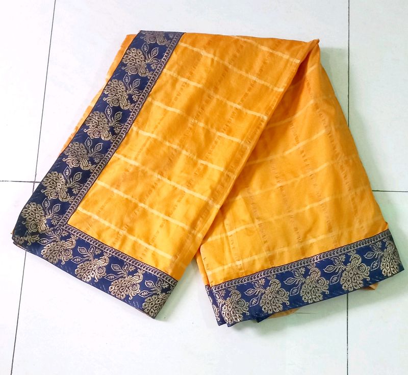 Checks Print Saree