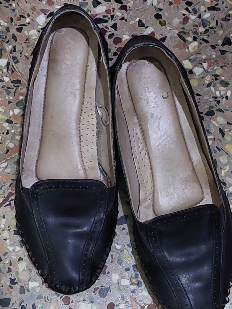 Used Bata Shoes