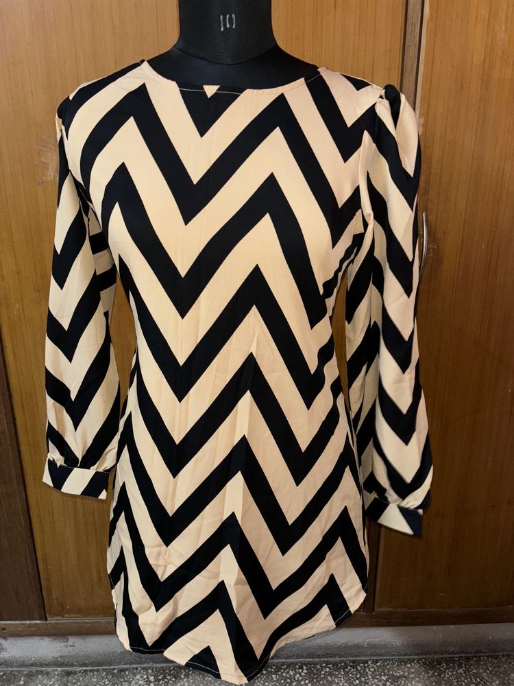 Zig Zag Print Dress