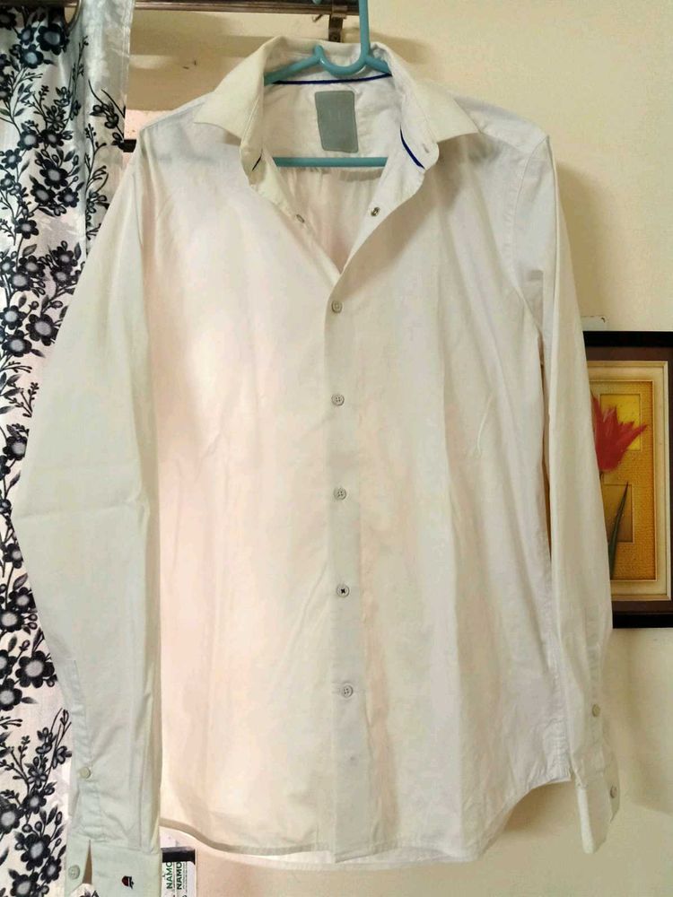 Men's Louis Philipe White Shirt chest size 39to40