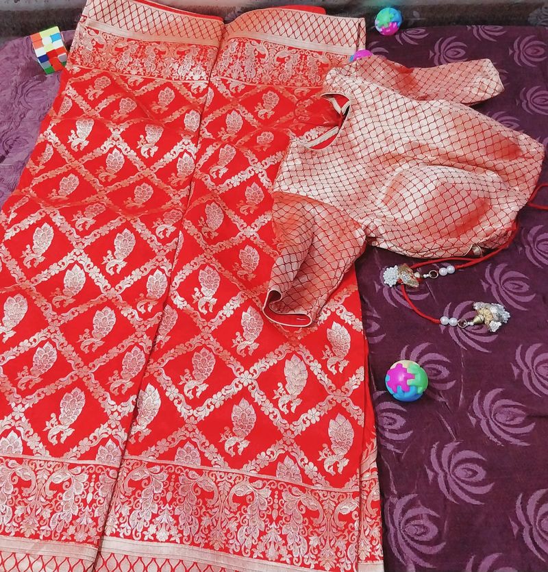 Red Kanjiwaram Silk Weaving Classic Saree