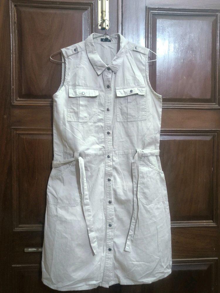 A Light Grey Colour Short Dress For 13-14 Years