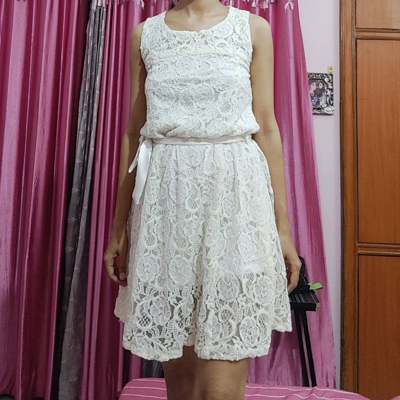 Off White Dress With Ribbon Belt