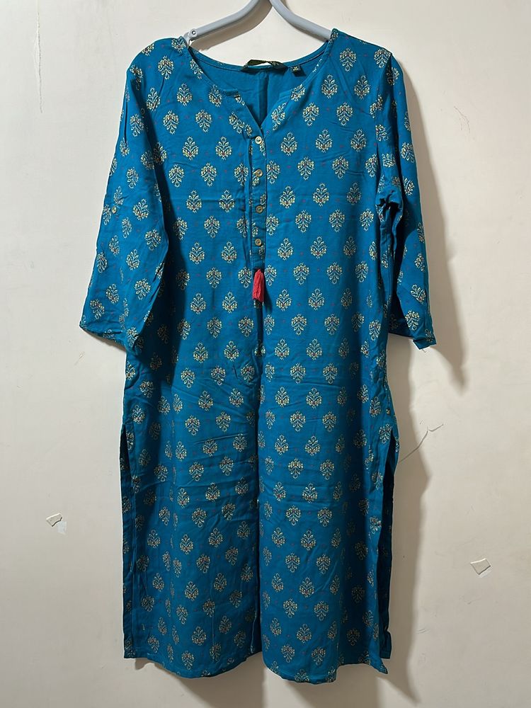 Blue Printed Avaasa Kurtha