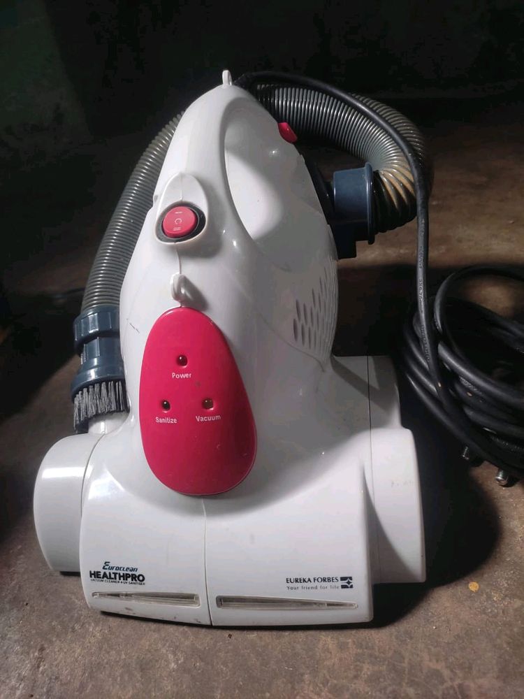 Vacuum Cleaner Eureka