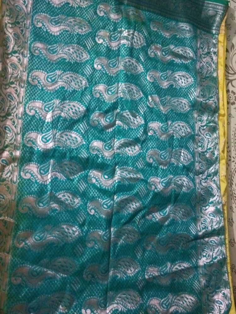 Semi Peithani Silk Saree