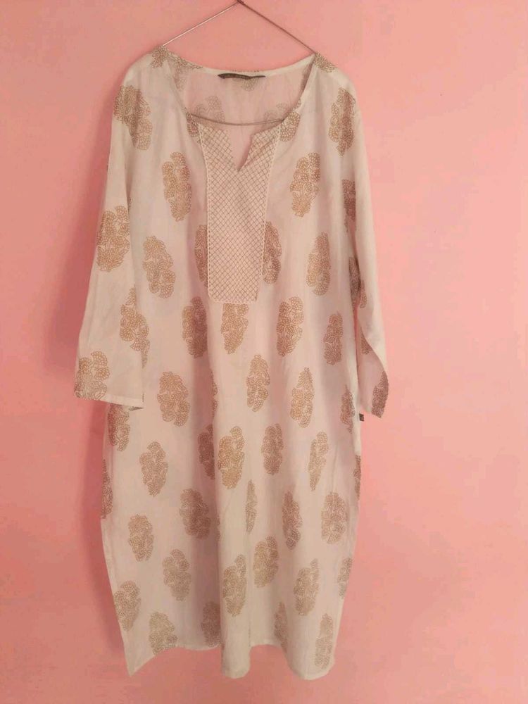 Women White Kurti