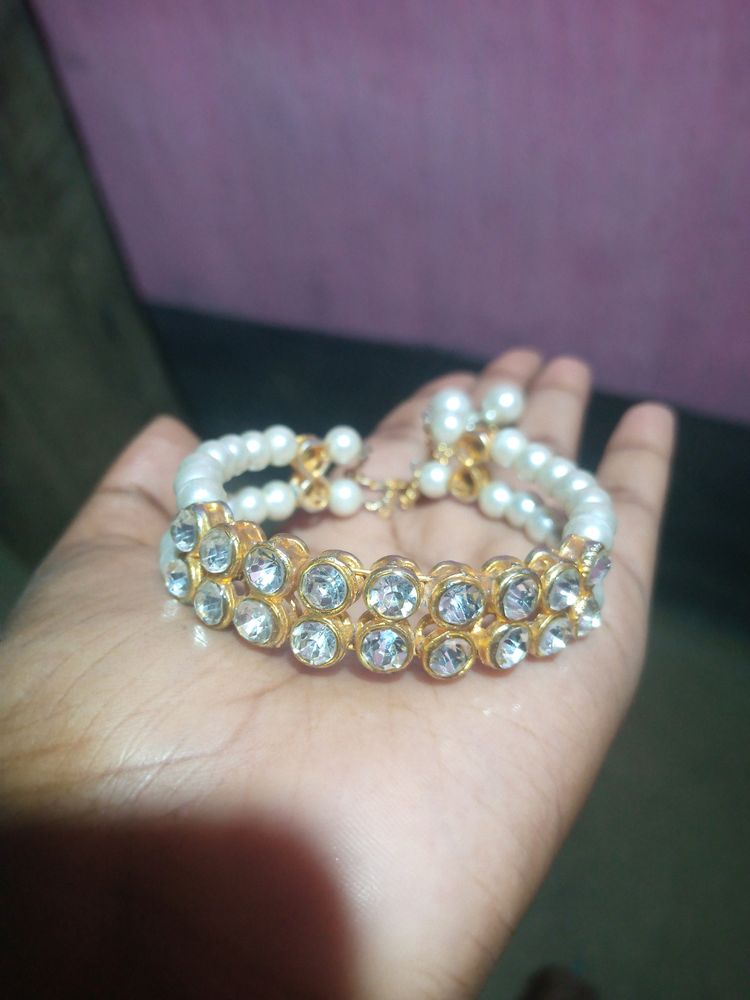 Stone & Pearl Bracelate