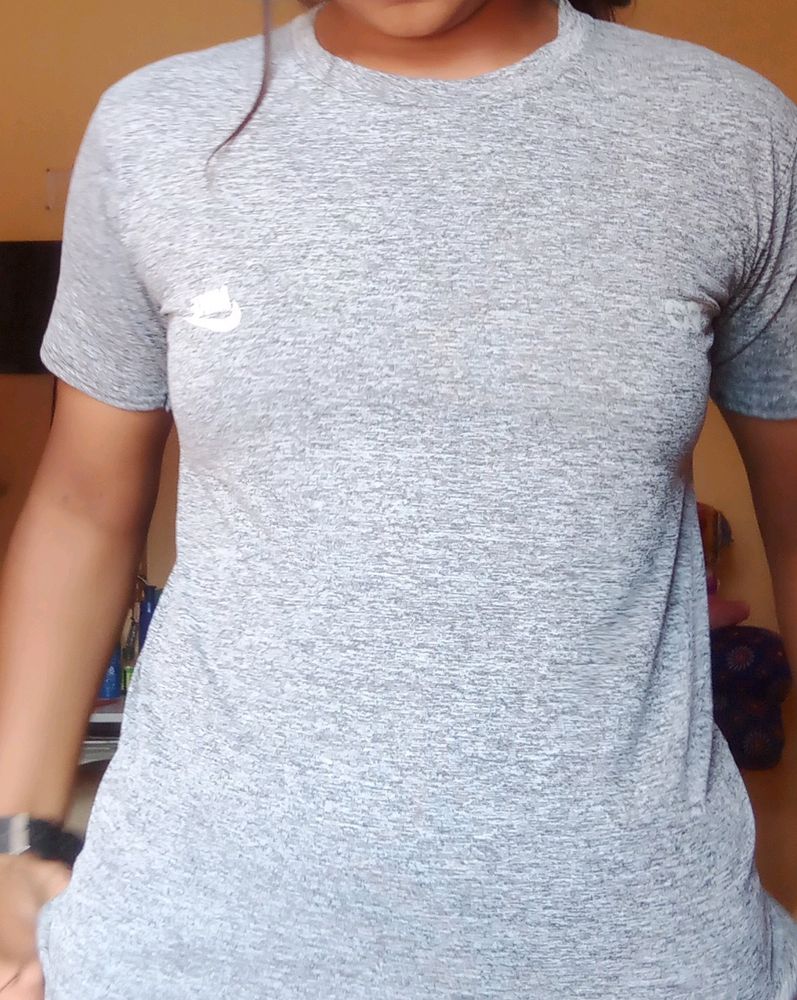 Nike Grey T-shirt