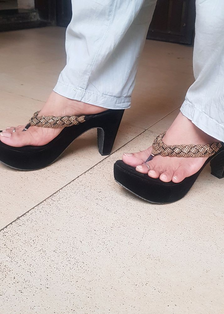 Black Heels 39 Size