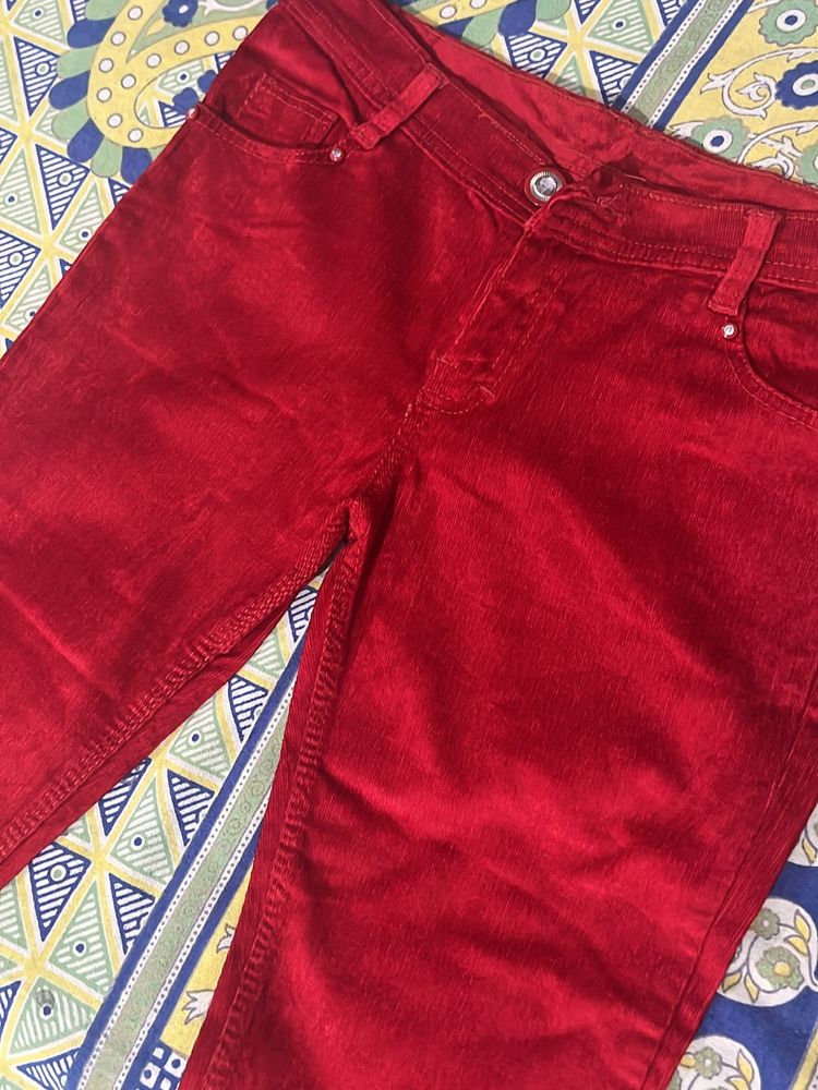 Mint Condition Cortaraise Jeans