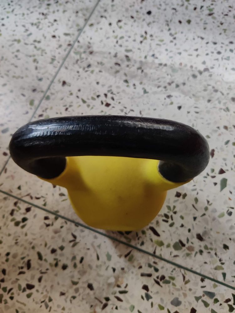 8 Kg Kettlebell. Great Condition.