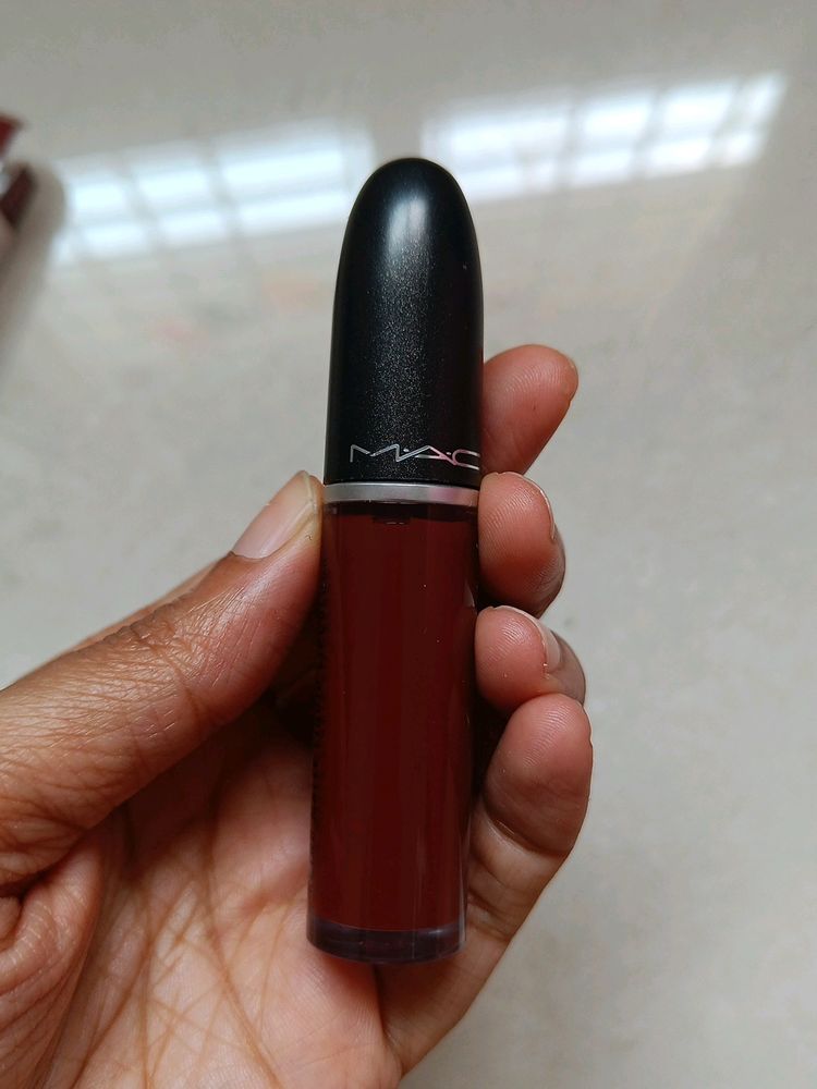 MAC Retro Matte Liquid Lipcolour - Carnivore