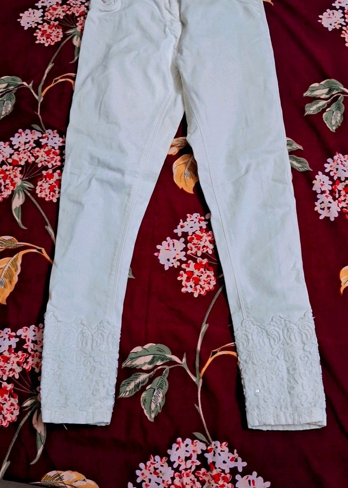 White Embroidery Jeans