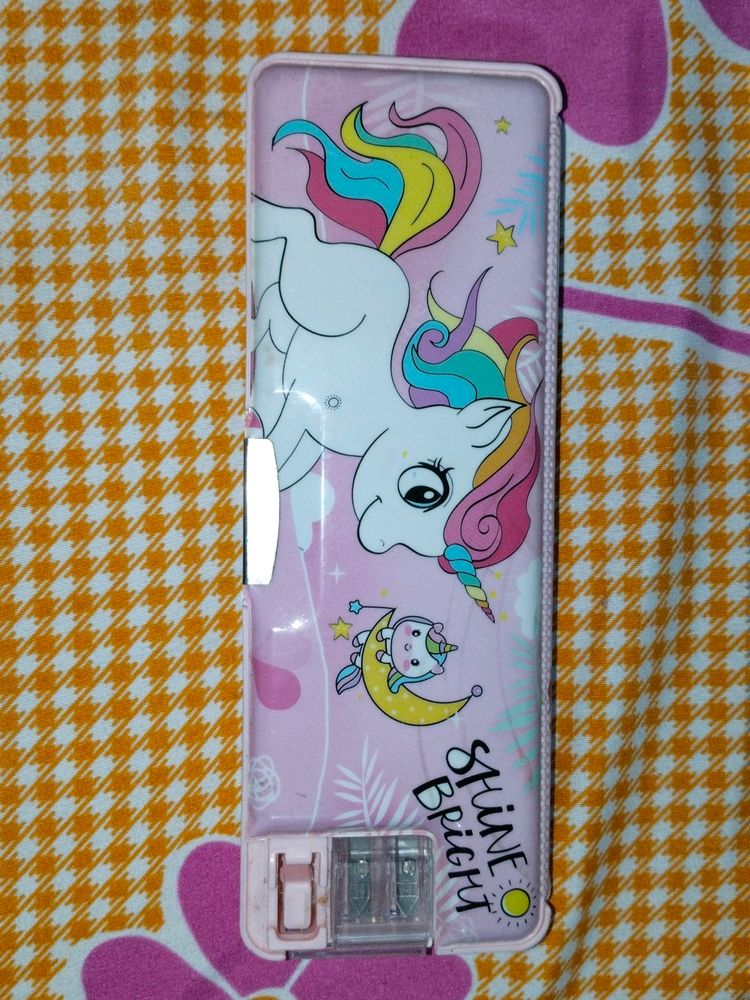 Unicorn Pencil Box 🦄