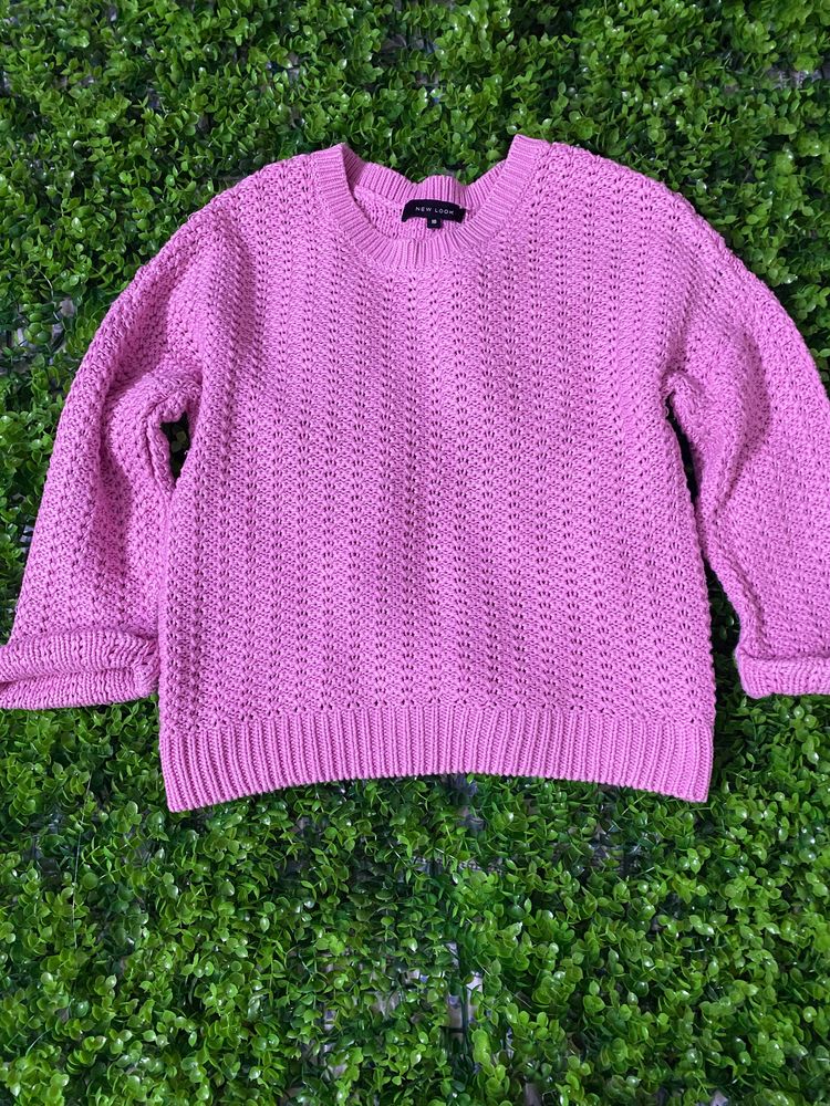 Pink sweater