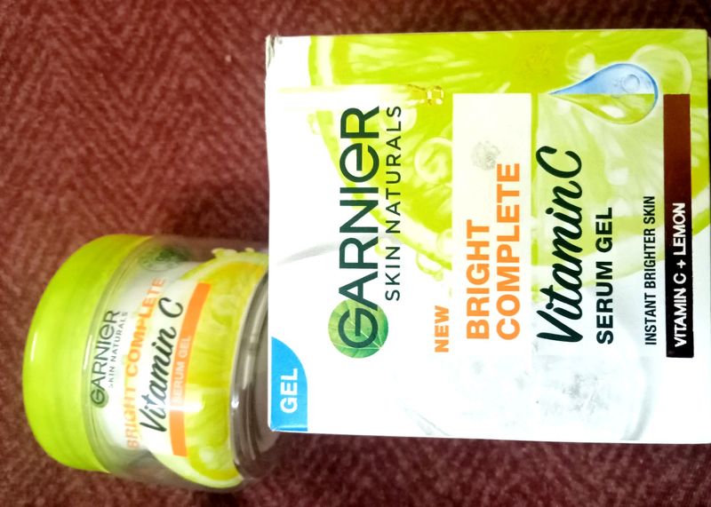 GARNIER Vitamin C SERUM GEL