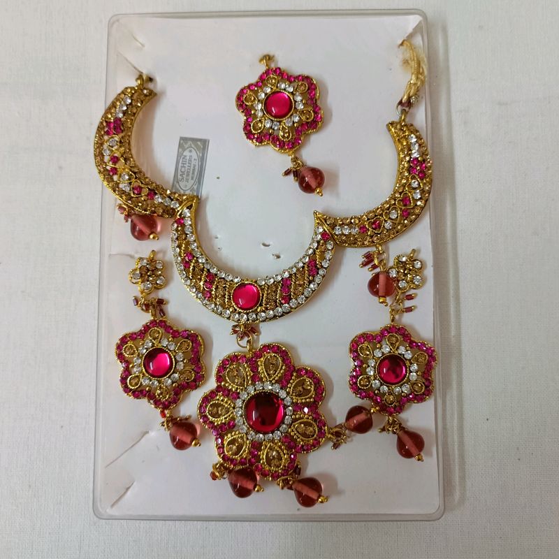 Kundan Jwellery Set