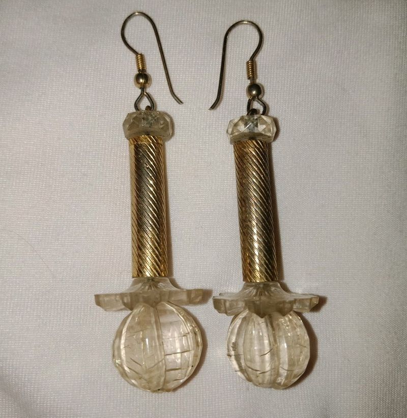 Light Weight Hanging Earings