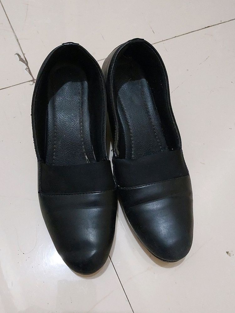 Black Formal Shoes