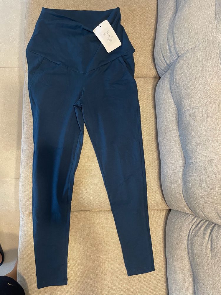 Wobbly walks Maternity Leggings. Brand New