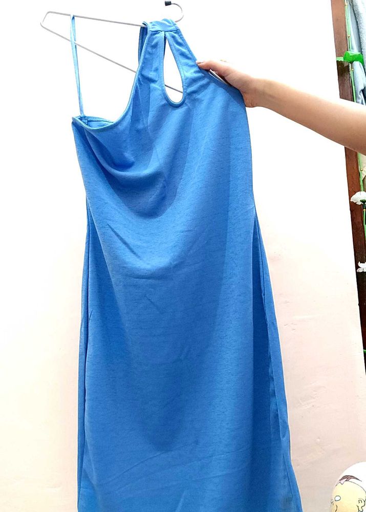 Beautiful Blue 💙 One Off Shoulder Dress 👗