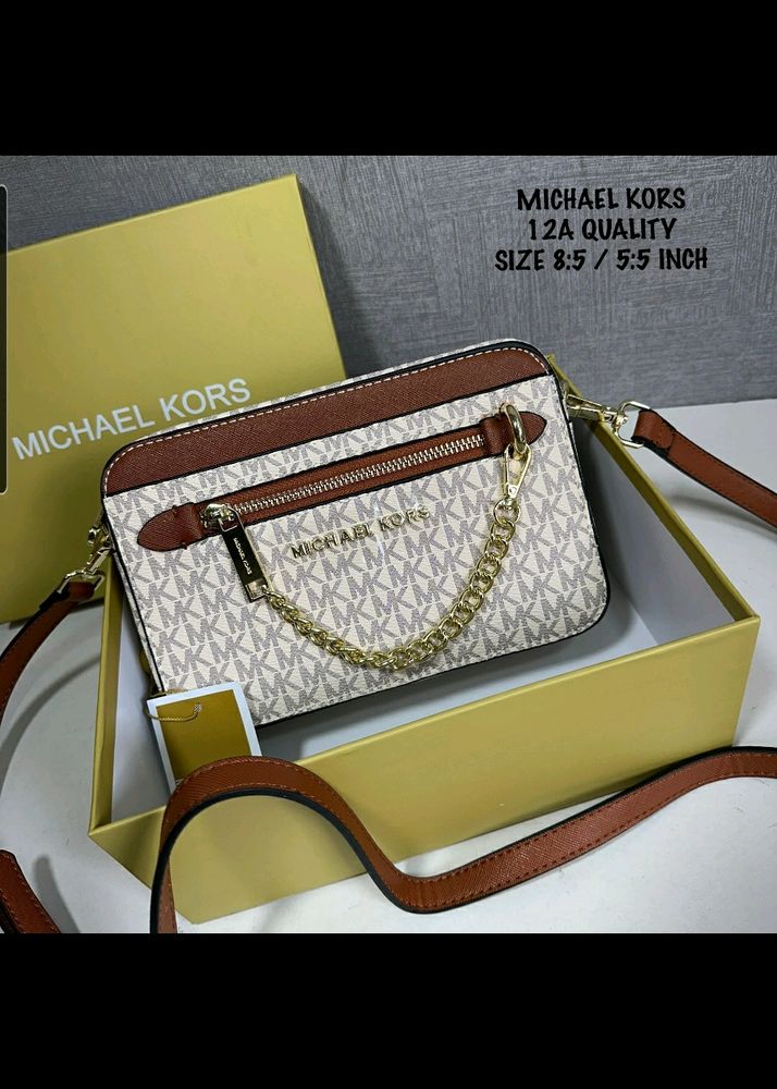 Micheal kors Slingbags