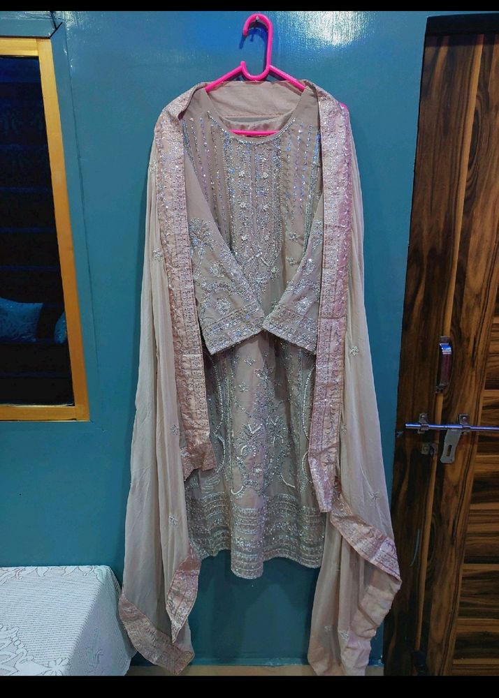 Heavy Zari Work Pakistani Suit Set