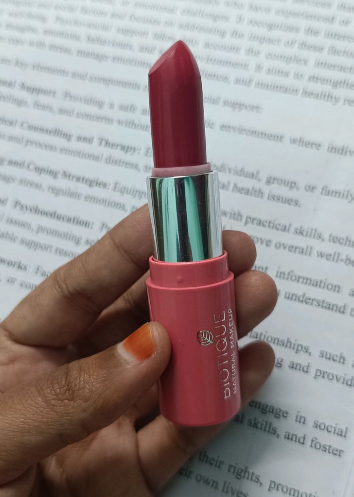 Biotique Lipstick